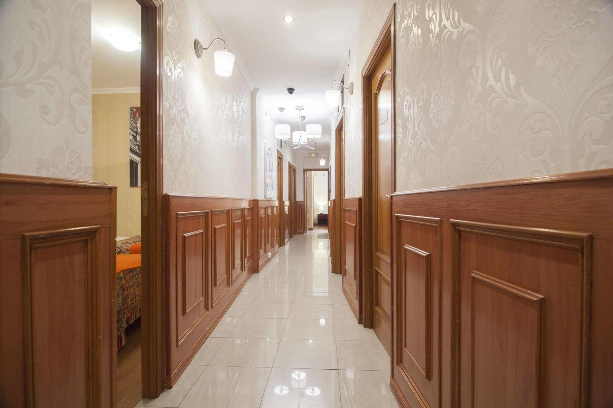 La Casa Del Madrileno Appartamento Esterno foto